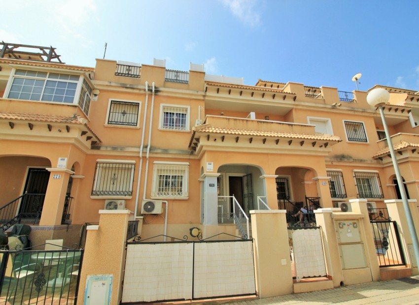 Herverkoop - Huis -
Orihuela Costa* - Villamartin*