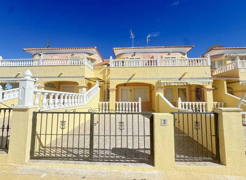 Herverkoop - Huis -
Orihuela Costa* - Villamartin*