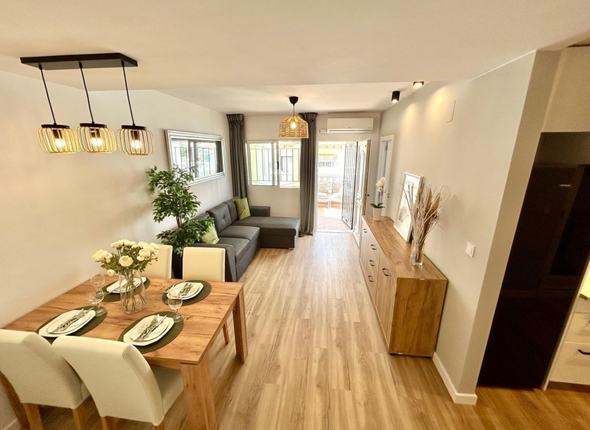 Herverkoop - Huis -
Orihuela* - Urbanización Perla del Mar