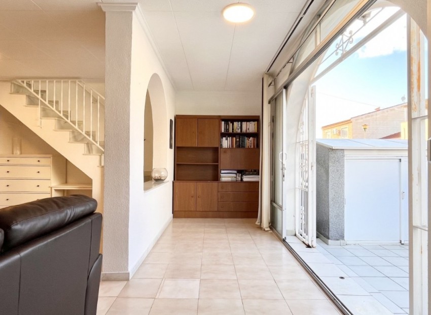 Herverkoop - Huis -
Torrevieja* - La Siesta*