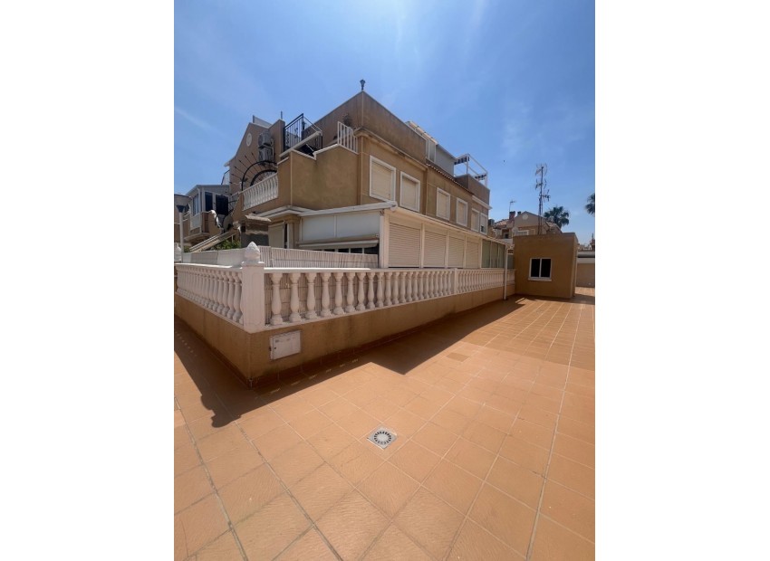 Herverkoop - Huis -
Torrevieja* - Torreblanca