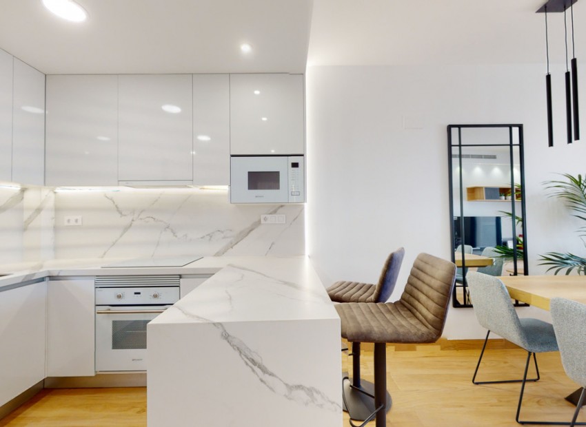 Herverkoop - Huis -
Torrevieja* - Torrevieja