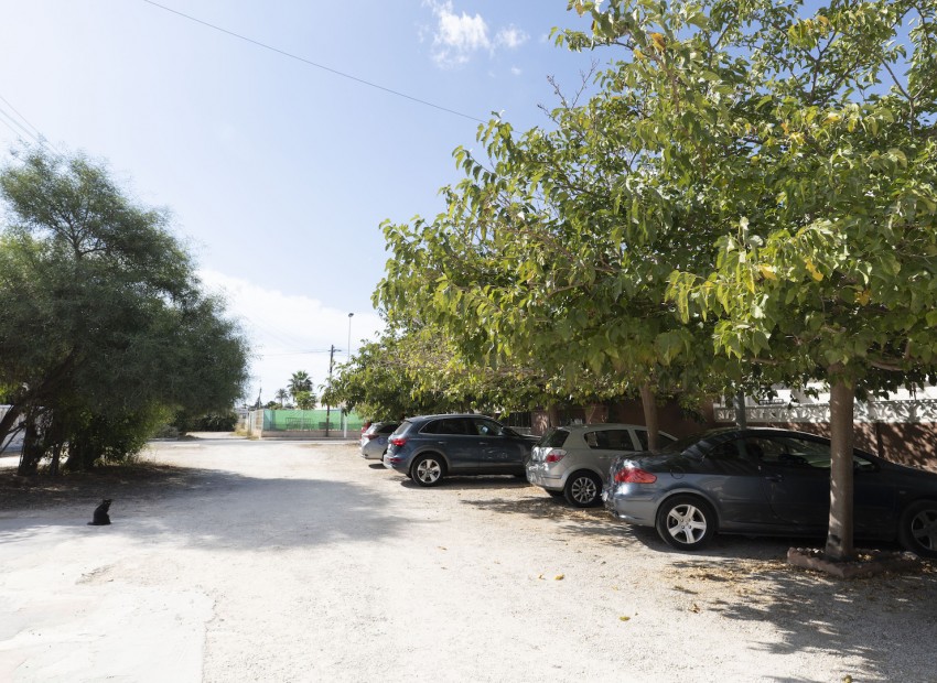 Herverkoop - Huis -
Torrevieja* - Torrevieja