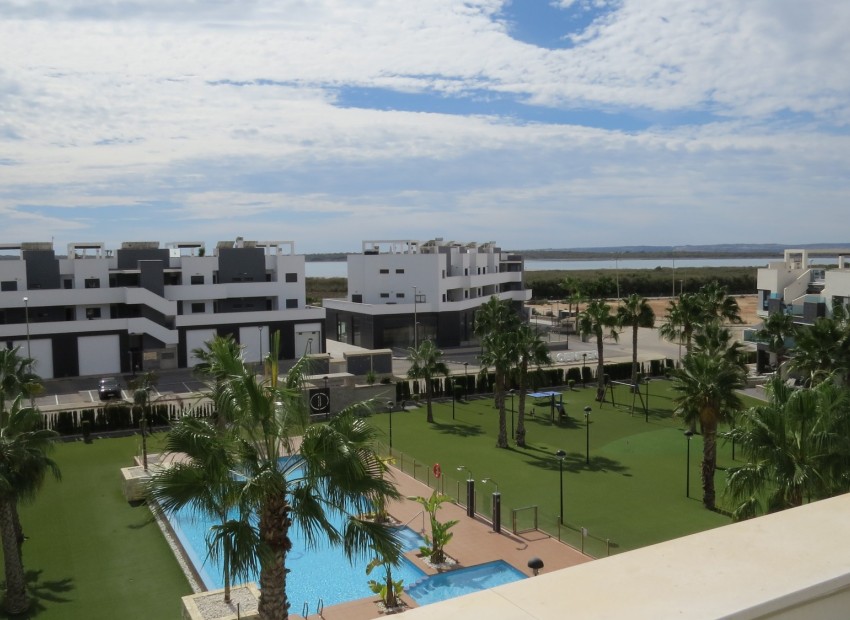 Herverkoop - Penthouse -
Guardamar del Segura* - El Raso*