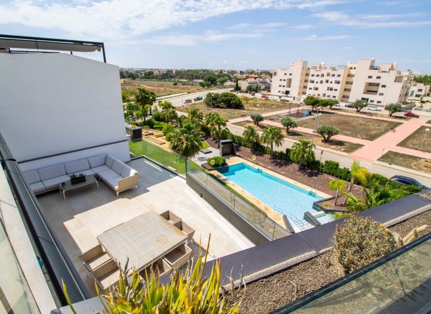 Herverkoop - Penthouse -
Orihuela Costa* - Los Dolses*