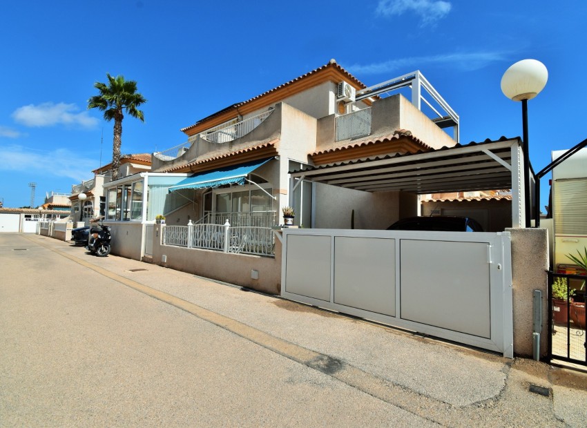 Herverkoop - Quad -
Orihuela Costa - Playa Flamenca