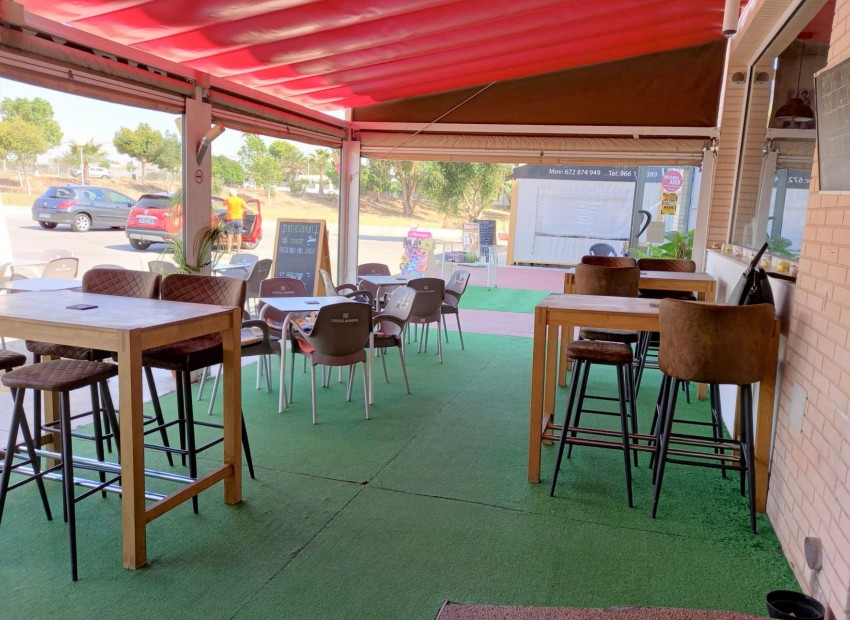 Herverkoop - Reclame -
Guardamar del Segura* - Guardamar del Seguras*