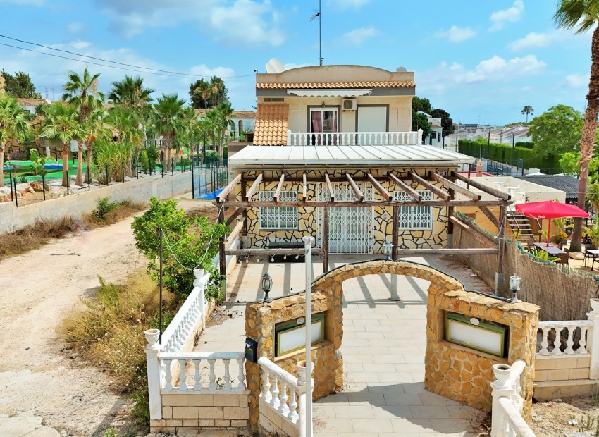 Herverkoop - Reclame -
Villamartin