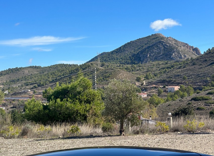 Herverkoop - Villa -
Alicante* - Hondón de las Nieves*