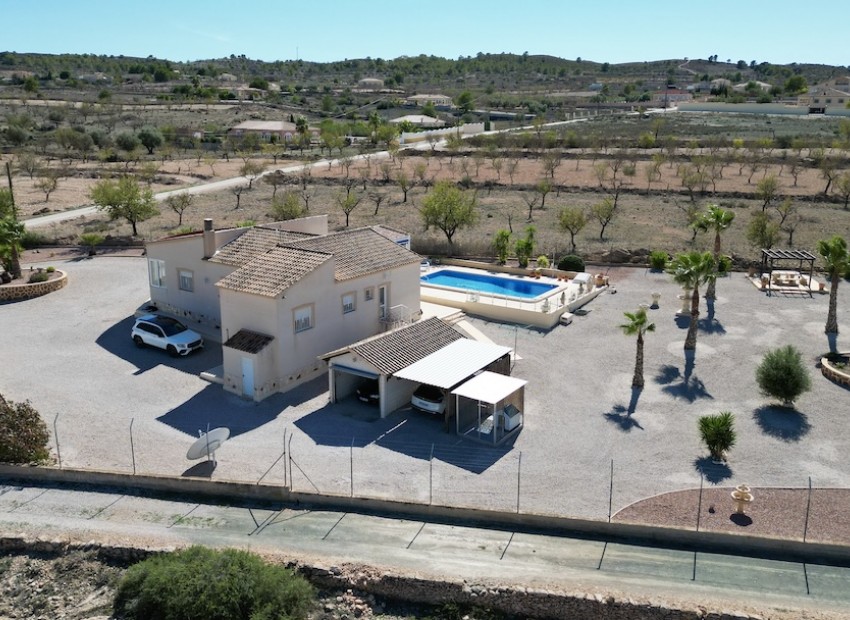 Herverkoop - Villa -
Alicante* - Hondon de los Frailes*