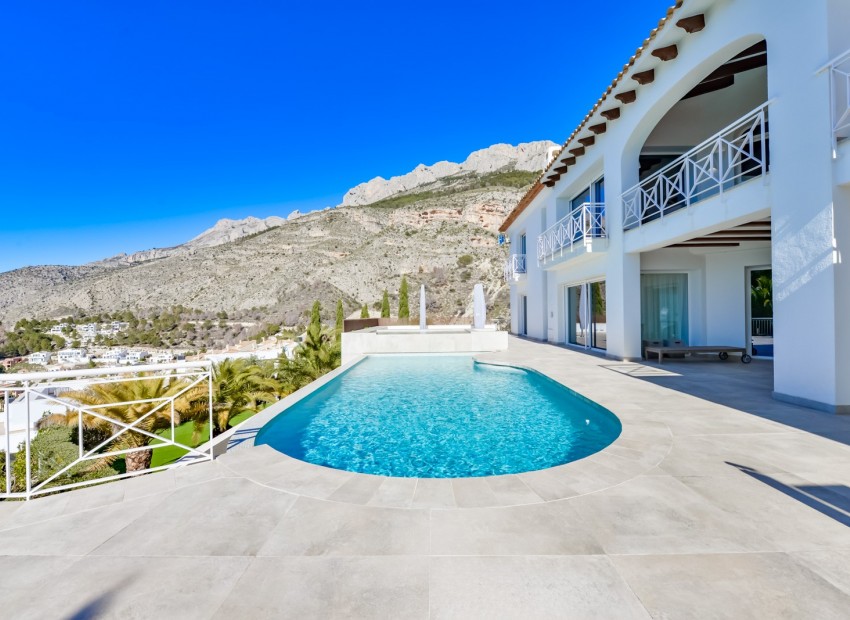 Herverkoop - Villa -
Altea* - Sierra de Altea