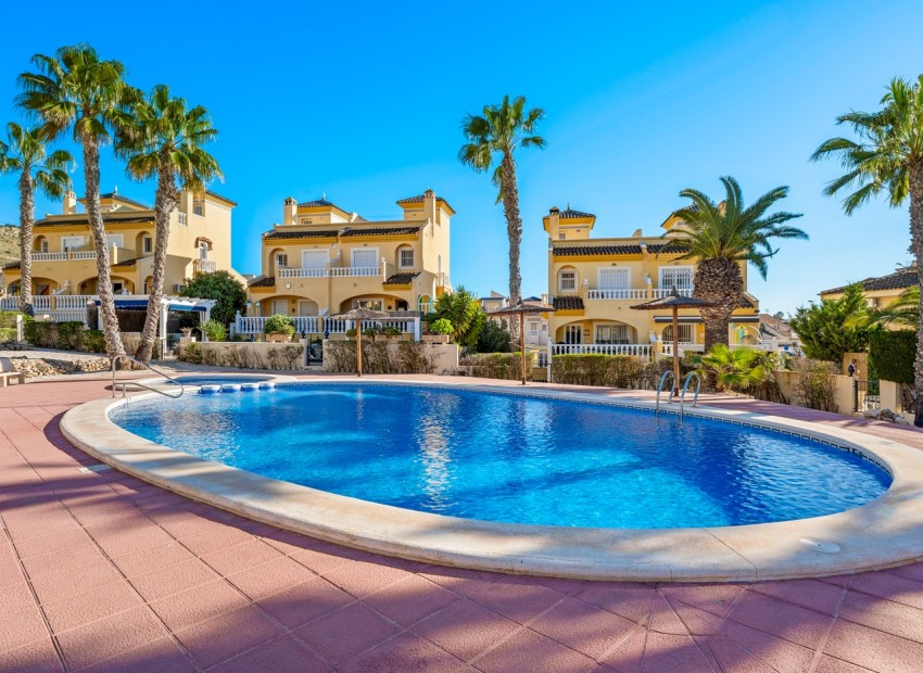 Herverkoop - Villa -
Benimar