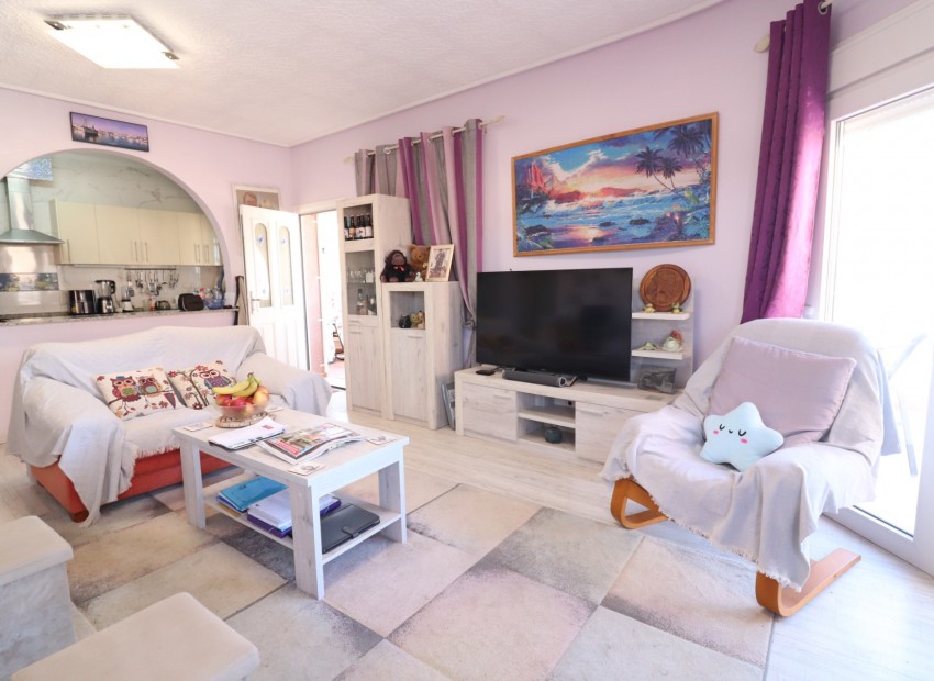 Herverkoop - Villa -
Benimar