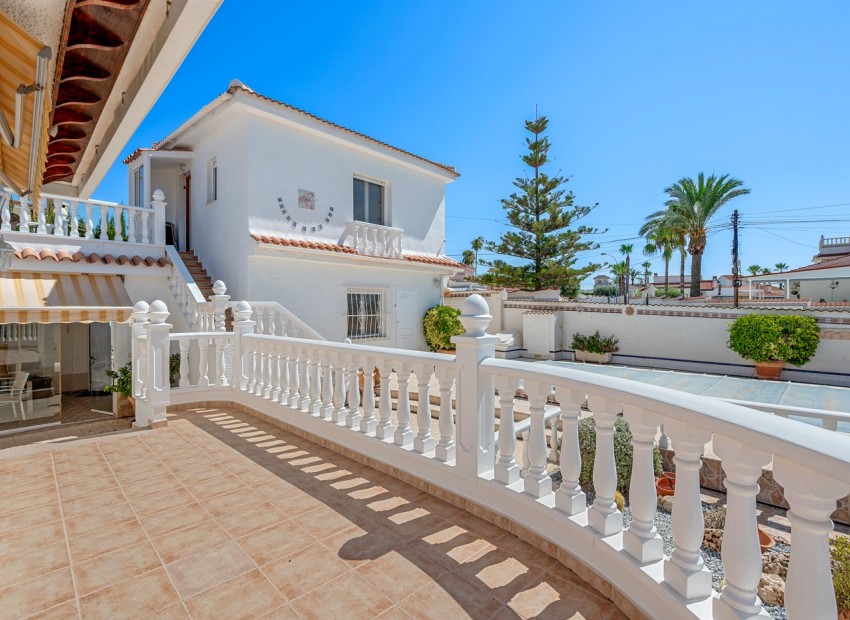 Herverkoop - Villa -
Cuidad Quesada* - Ciudad Quesada - Rojales