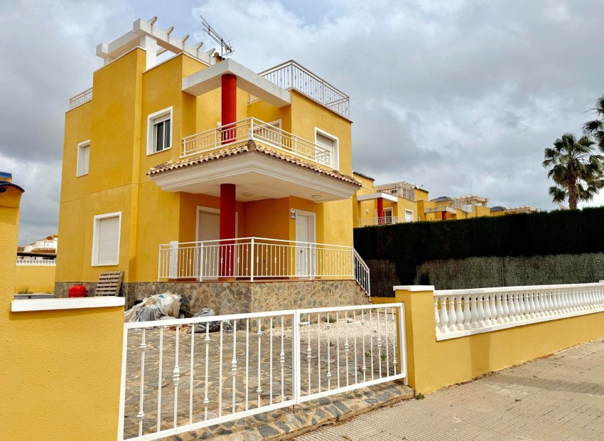 Herverkoop - Villa -
Cuidad Quesada* - Ciudad Quesada