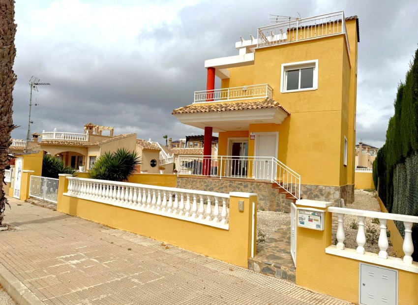 Herverkoop - Villa -
Cuidad Quesada* - Ciudad Quesada