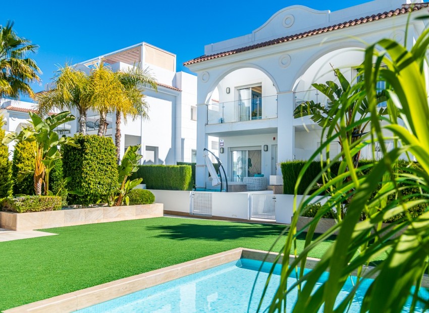 Herverkoop - Villa -
Cuidad Quesada* - CIUDAD QUESADA