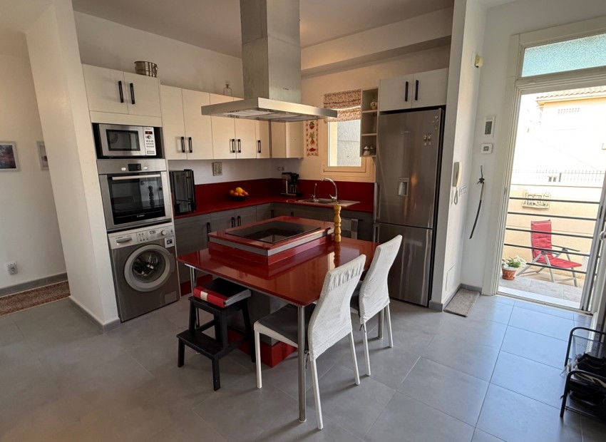 Herverkoop - Villa -
Cuidad Quesada* - Rojales