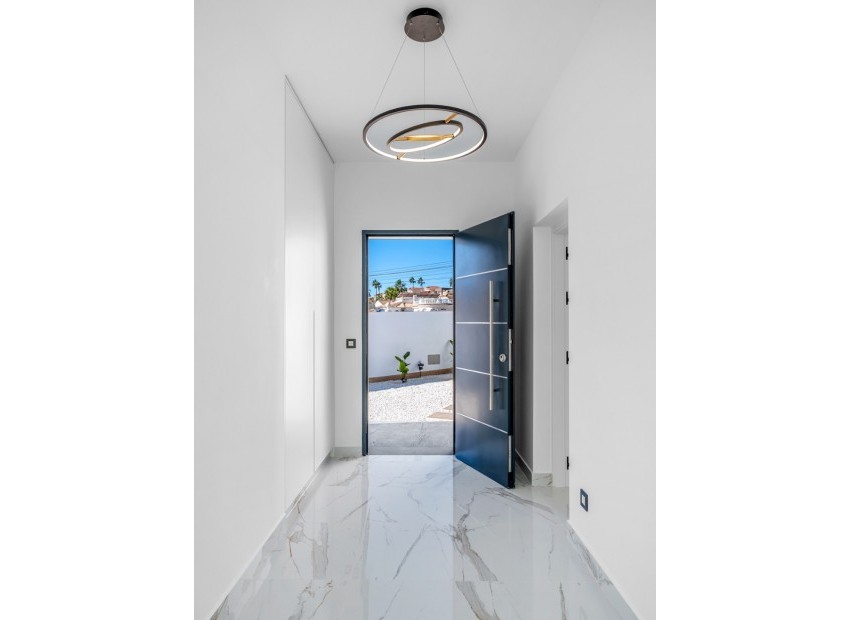 Herverkoop - Villa -
Cuidad Quesada* - Rojales