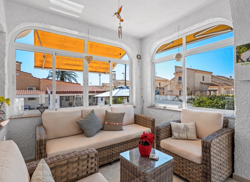 Herverkoop - Villa -
Cuidad Quesada* - Rojales