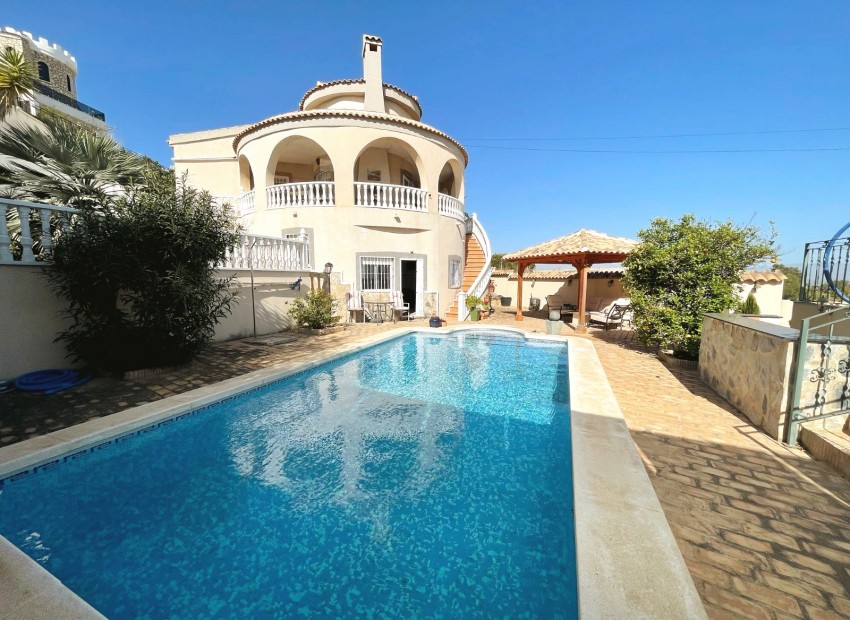 Herverkoop - Villa -
Cuidad Quesada* - Upper Golf