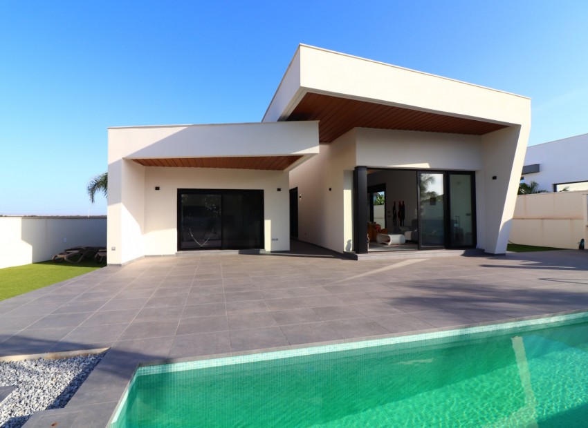 Herverkoop - Villa -
Formentera del Segura - Fincas de La Vega