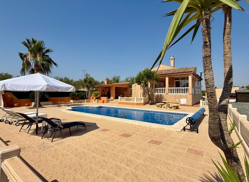 Herverkoop - Villa -
Hondon de los frailes - Hondon de los Frailes*