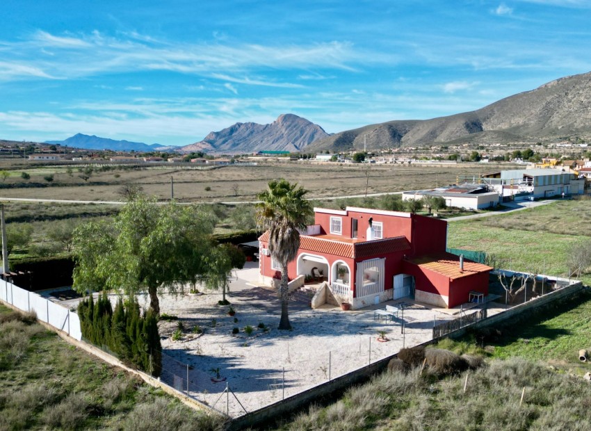 Herverkoop - Villa -
Hondon de los frailes - Hondon de los Frailes*