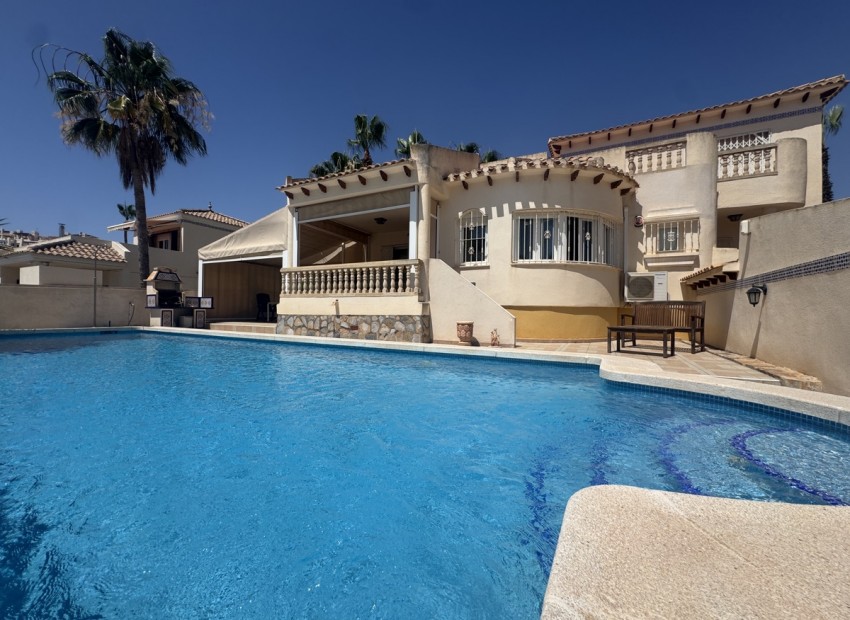 Herverkoop - Villa -
Las Ramblas Golf