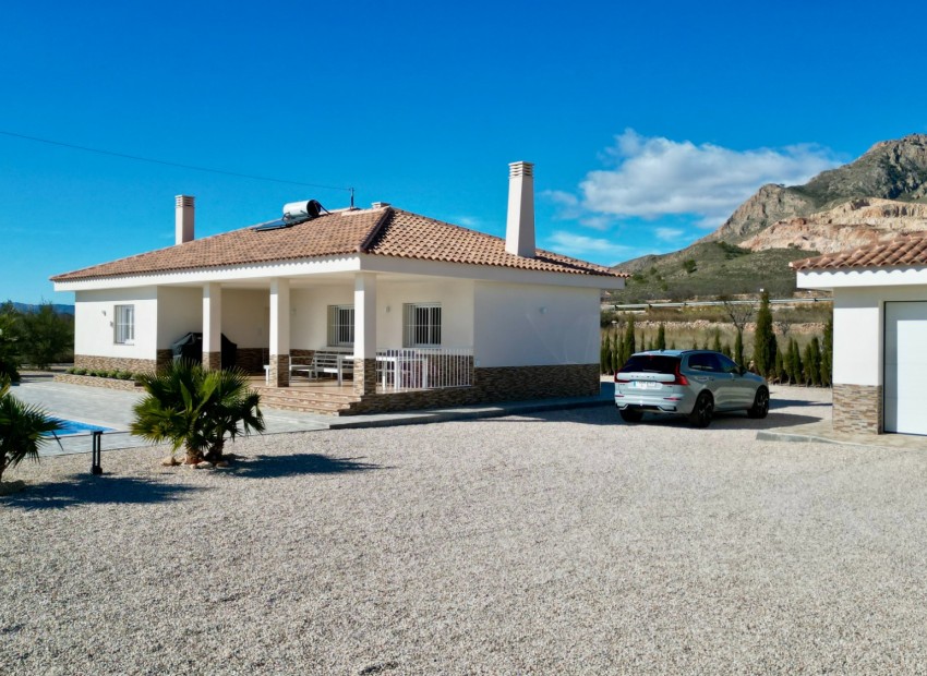 Herverkoop - Villa -
Macisvenda