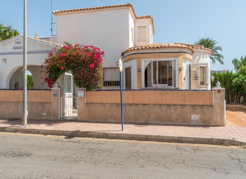 Herverkoop - Villa -
Orihuela Costa* - La Florida