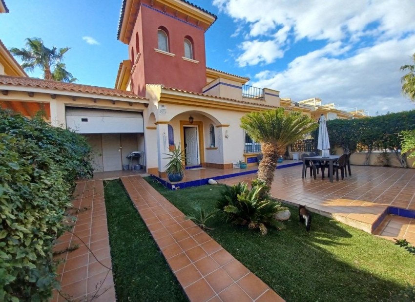 Herverkoop - Villa -
Orihuela Costa* - Lomas de Cabo Roig*