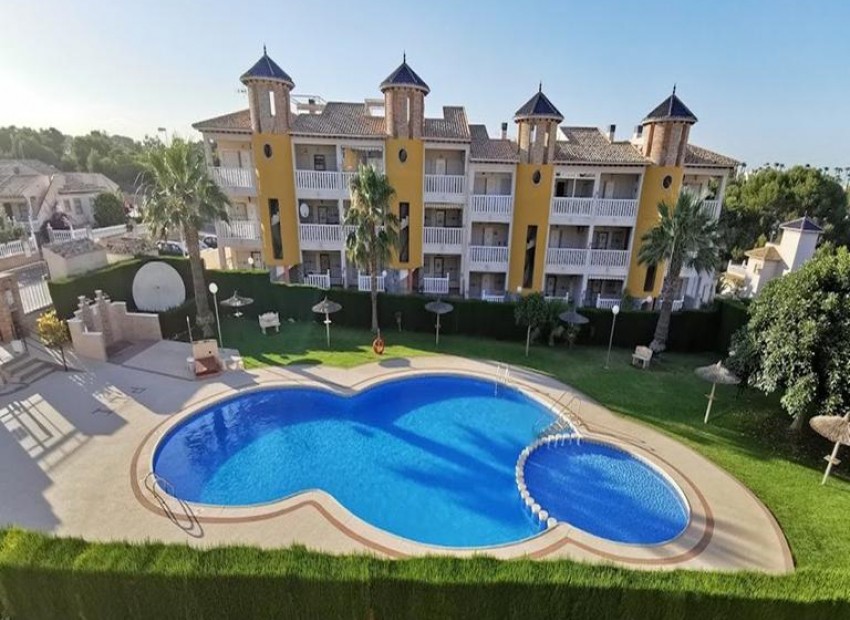 Herverkoop - Villa -
Orihuela Costa - Orihuela Costa Alicante