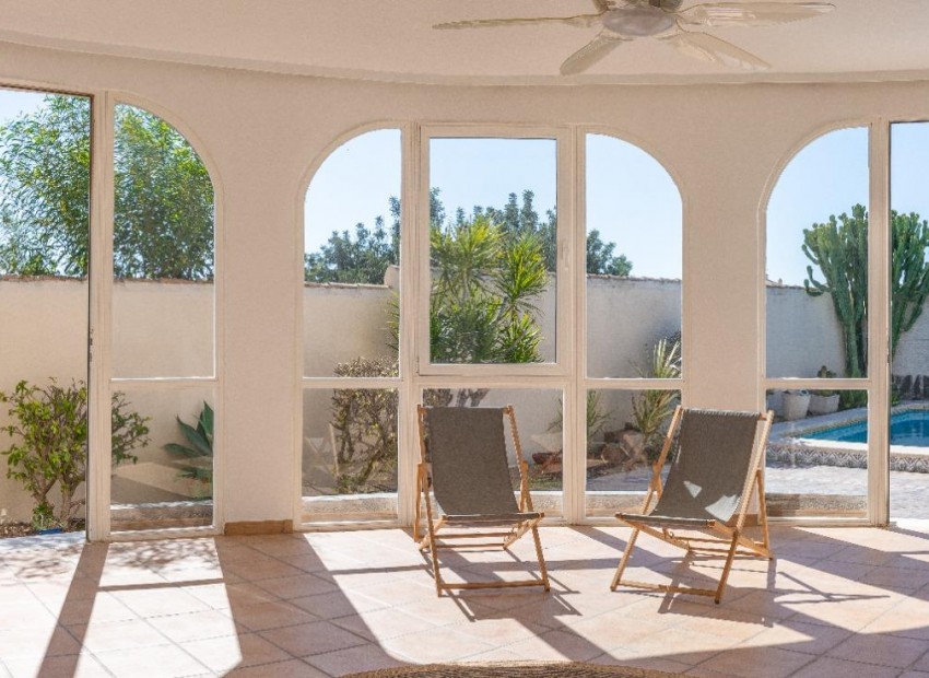 Herverkoop - Villa -
Orihuela Costa* - Playa Flamenca