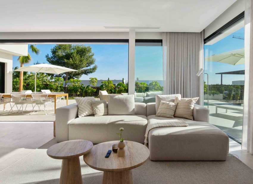 Herverkoop - Villa -
Orihuela* - Las Colinas Golf