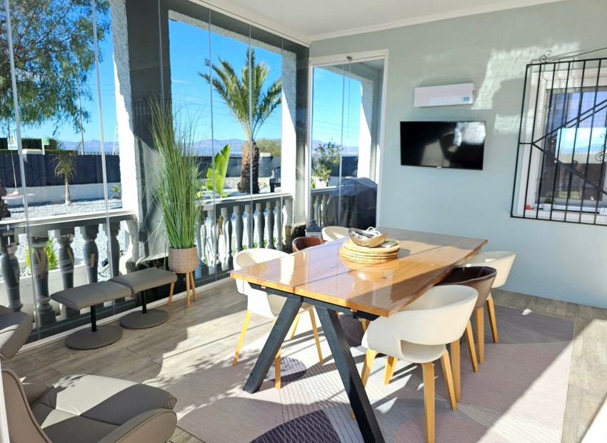 Herverkoop - Villa -
San Fulgencio - San Fulgencio - Town