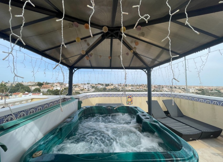 Herverkoop - Villa -
San Fulgencio