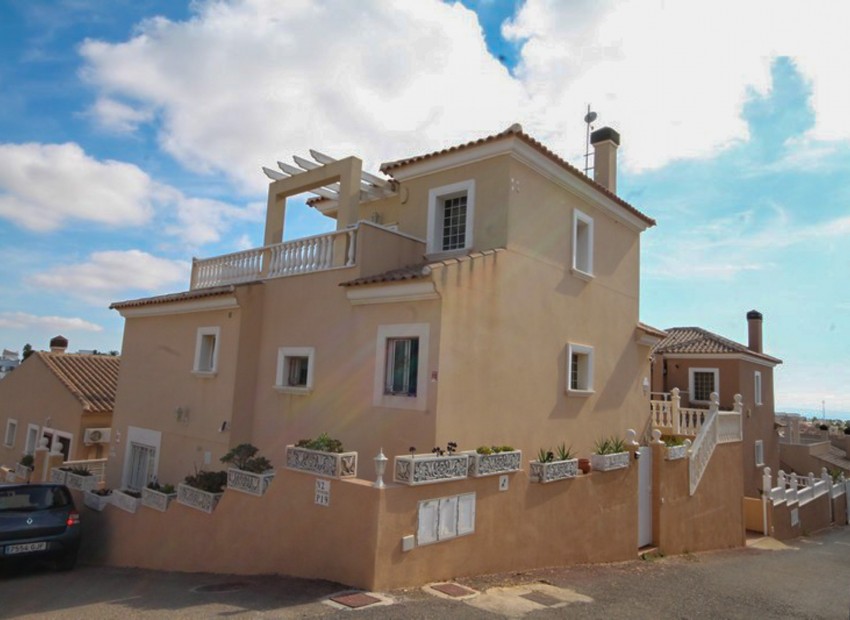 Herverkoop - Villa -
San Miguel de Salinas - San Miguel de Salinas Alicante