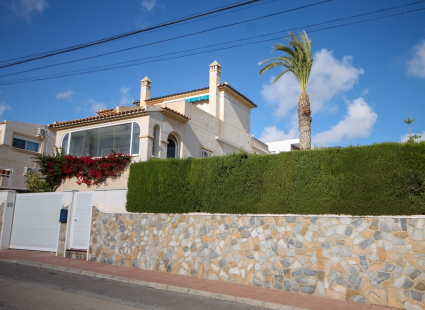 Herverkoop - Villa -
San Miguel de Salinas* - San Miguel de Salinas Alicante