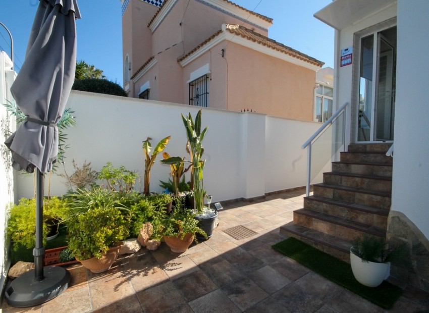 Herverkoop - Villa -
San Miguel de Salinas* - San Miguel de Salinas Alicante