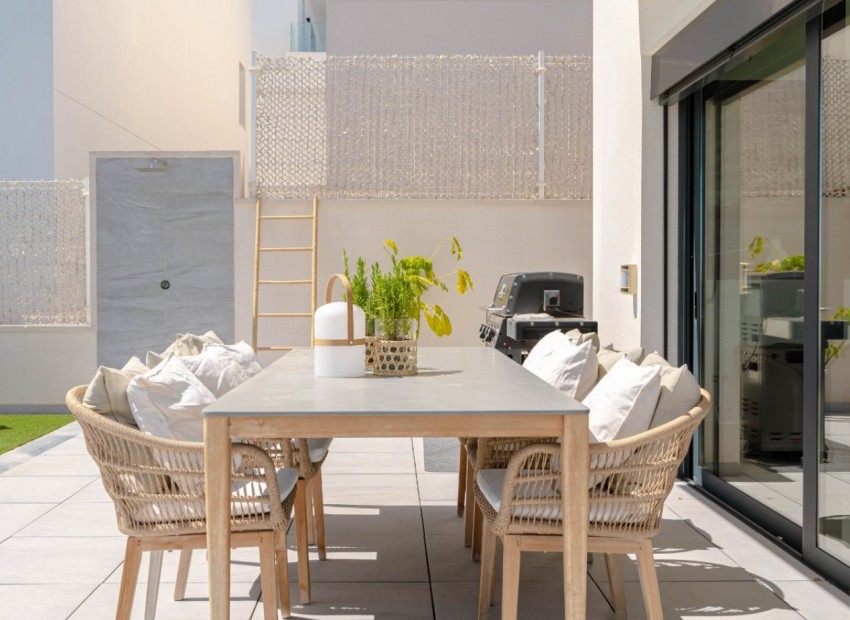 Herverkoop - Villa -
San Miguel de Salinas*