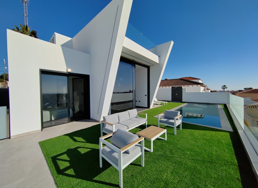 Herverkoop - Villa -
Torrevieja* - Los Balcones