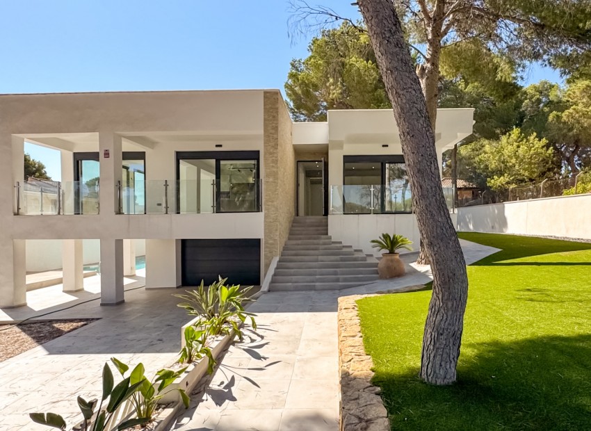 Herverkoop - Villa -
Torrevieja* - Los Balcones