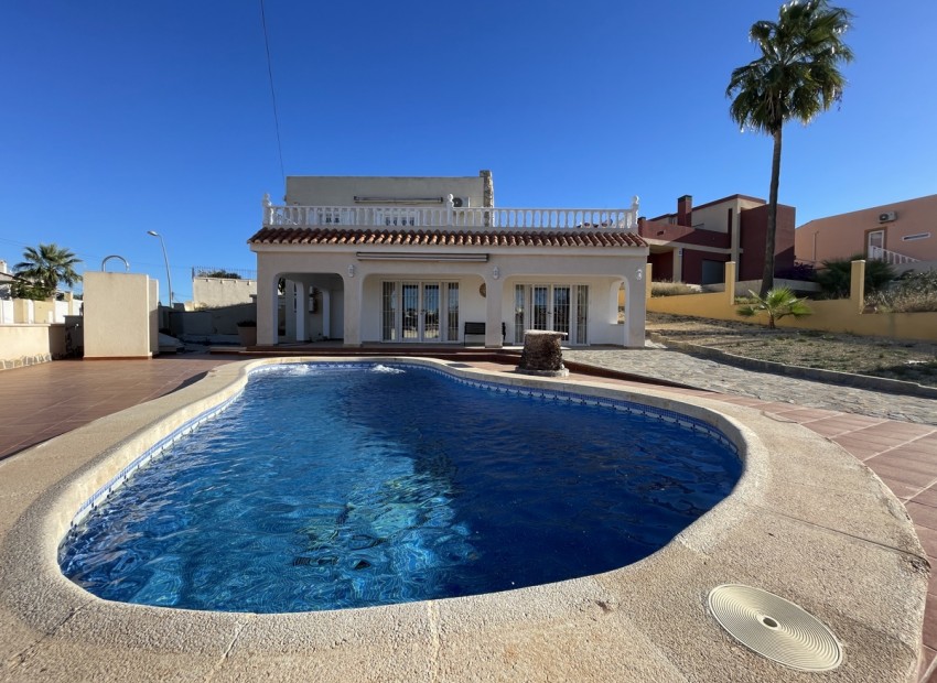 Herverkoop - Villa -
Torrevieja* - Los Balcones*