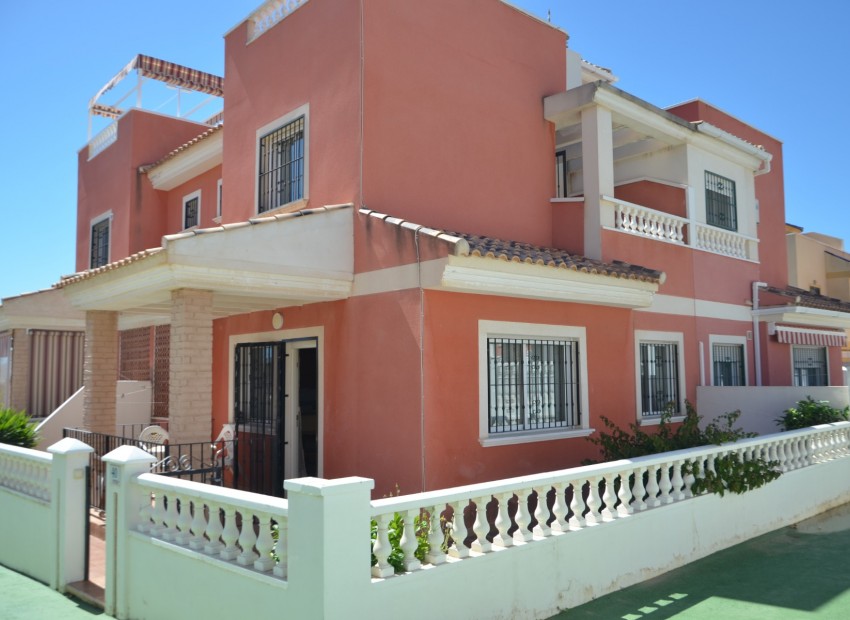 Herverkoop - Villa -
Torrevieja - Los Balcones