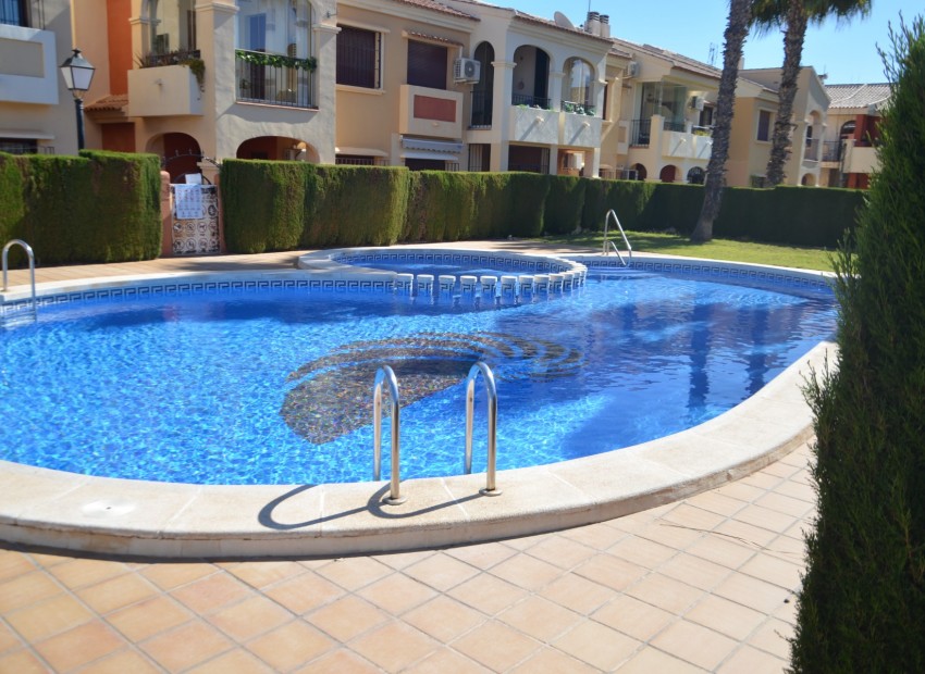 Herverkoop - Villa -
Torrevieja - Los Balcones