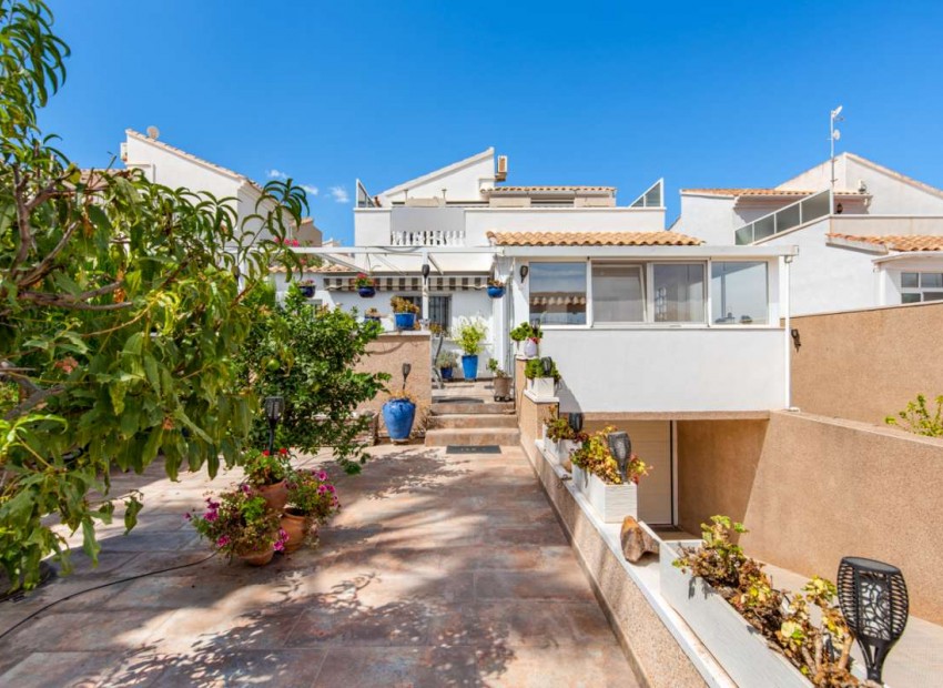 Herverkoop - Villa -
Torrevieja* - Punta Prima*