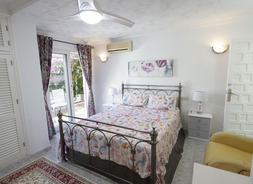 Herverkoop - Villa -
Torrevieja* - San Luis