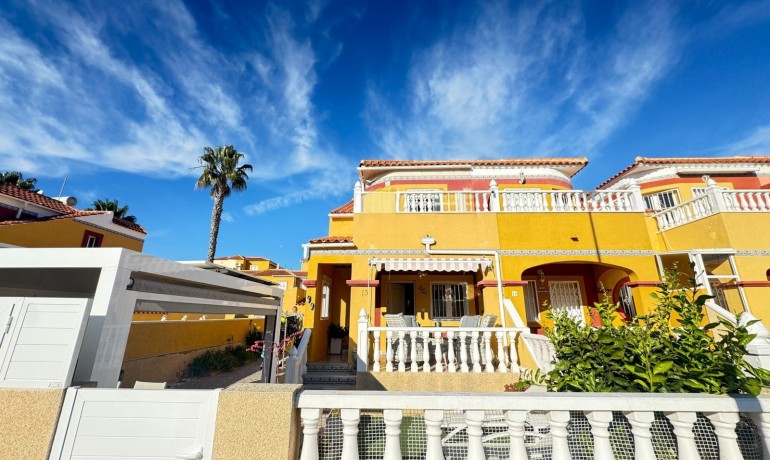 House - Sale - Orihuela Costa* -
                Cabo Roig