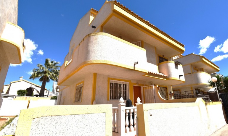 House - Sale - Orihuela Costa* -
                Playa Flamenca
